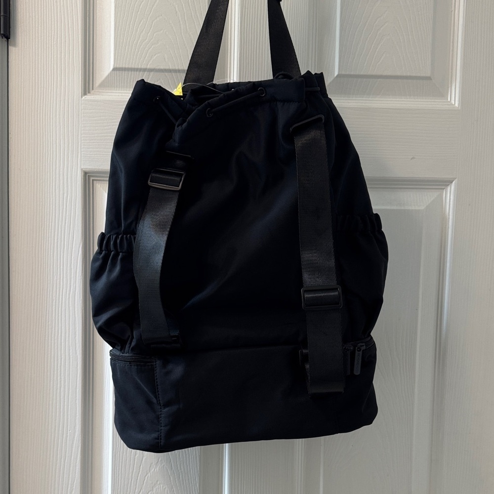 Beyond Yoga Black Convertible Drawstring Tote - Picture 6 of 10